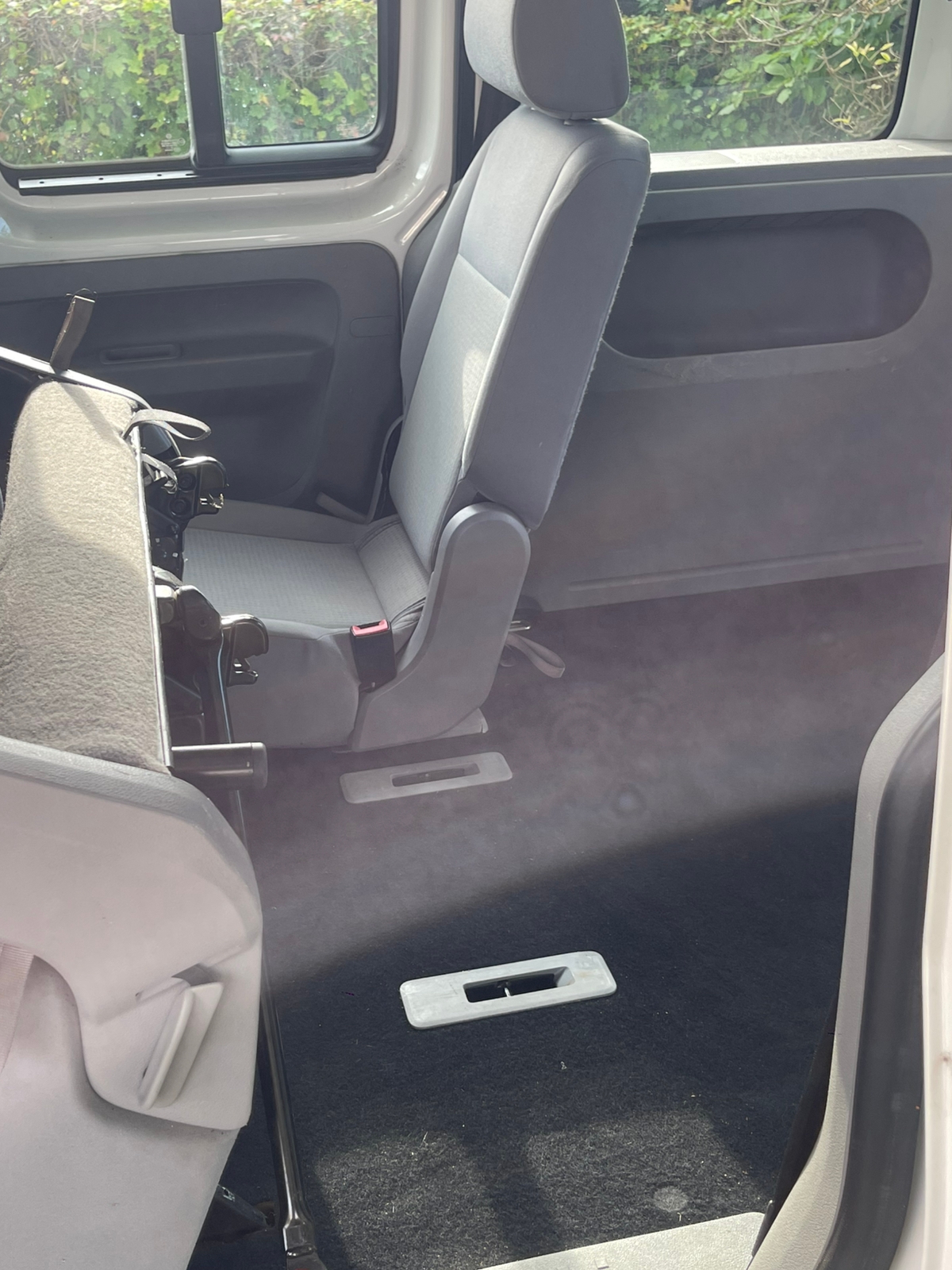 Volkswagen Caddy 2008, bild 7/8