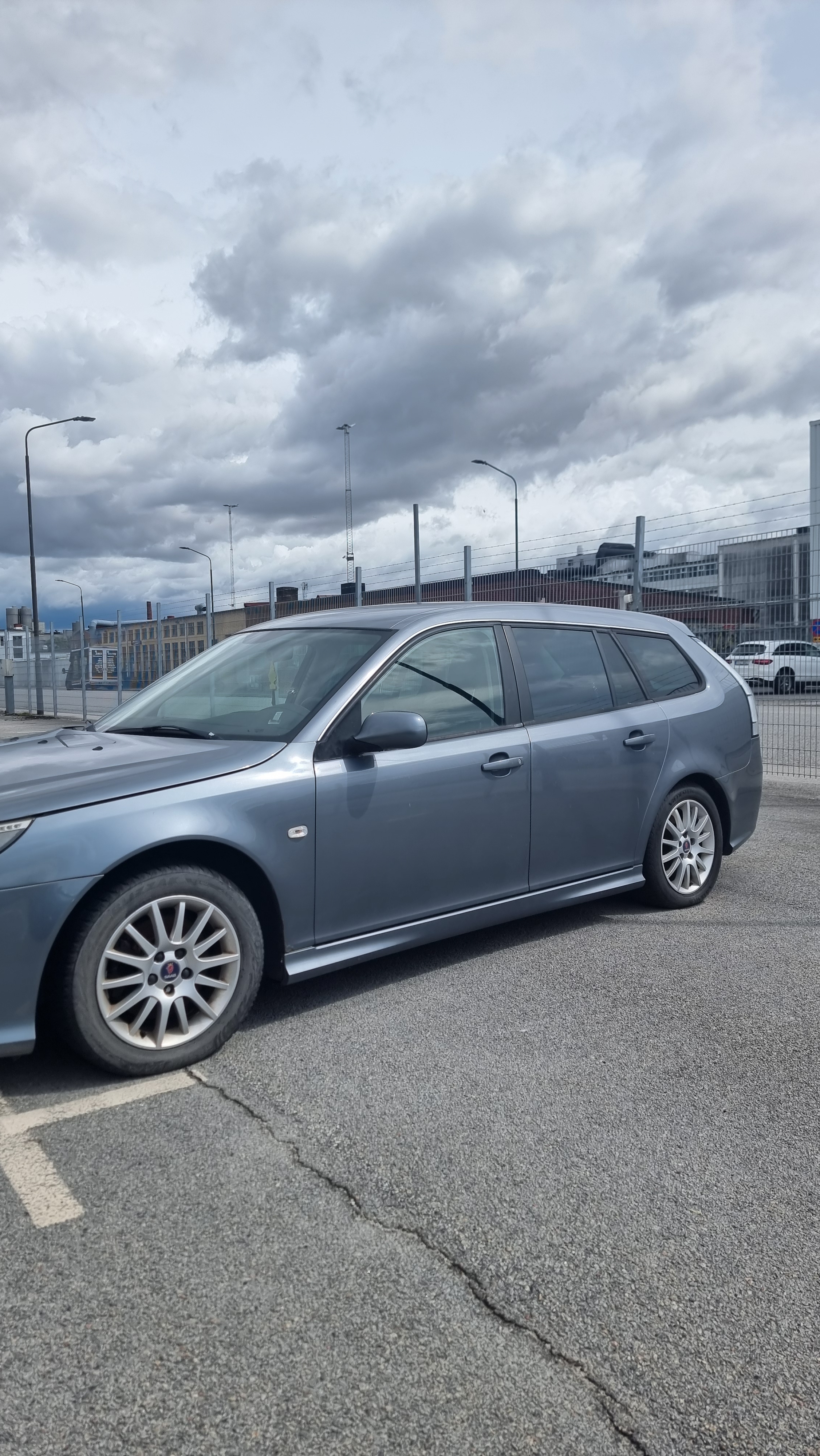 Saab 9-3 SportCombi 1.9 TTiD Manuell 2008, bild 3/3