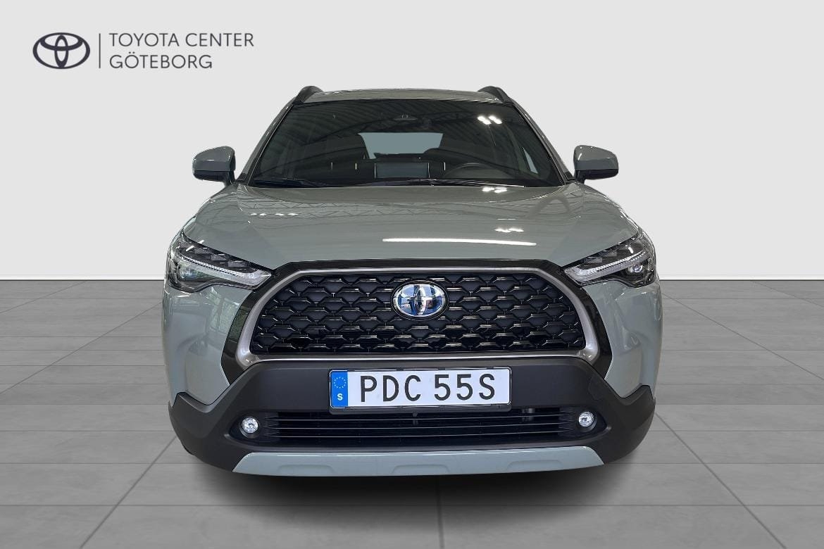 Toyota Corolla Cross Hybrid AWD-i 2023, bild 7/10