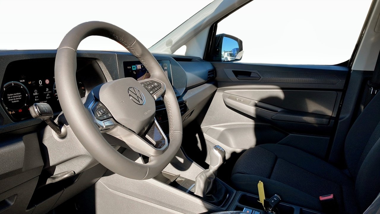 Volkswagen Caddy Cargo MAXI HJULBAS 2026, bild 7/10