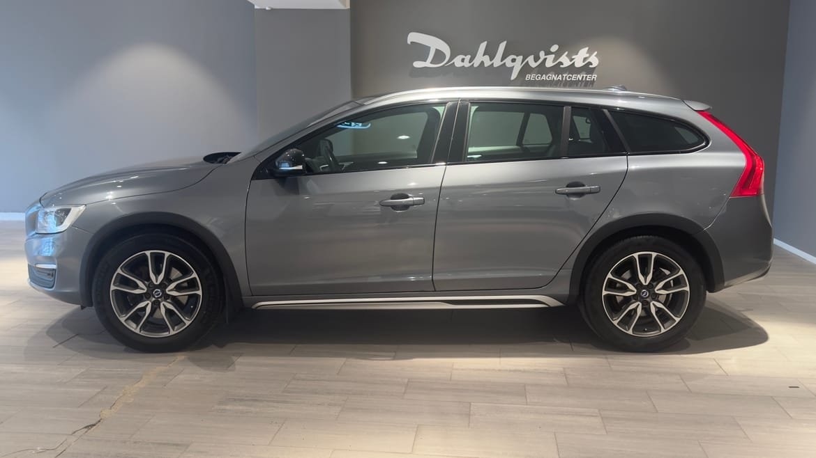 Volvo V60 Cross Country D4 190hk 2017, bild 5/10
