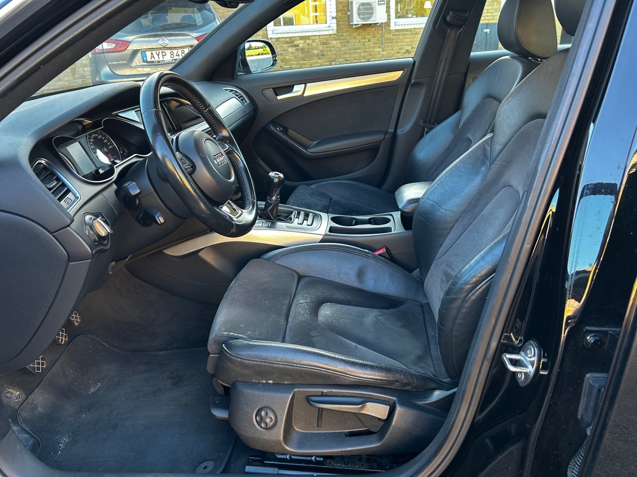 Audi A4 Sedan 2.0 TDI DPF Base Euro 5 2014, bild 6/8