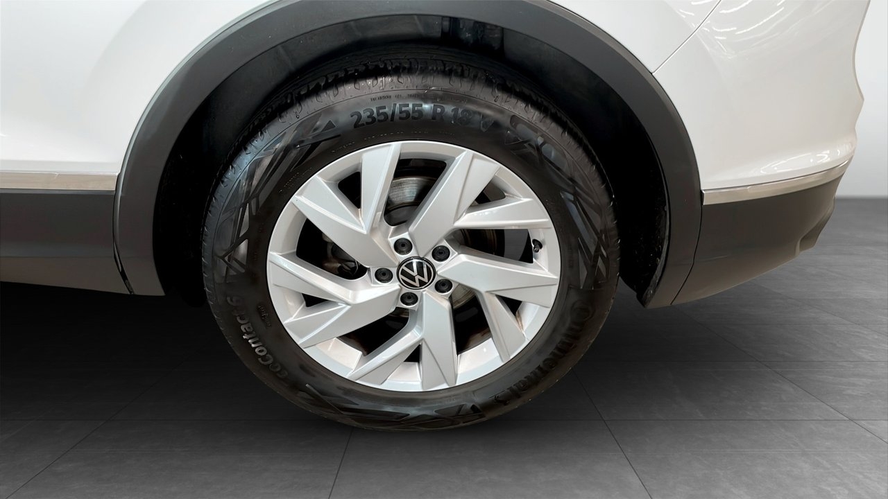 Volkswagen Tiguan 2021, bild 6/10