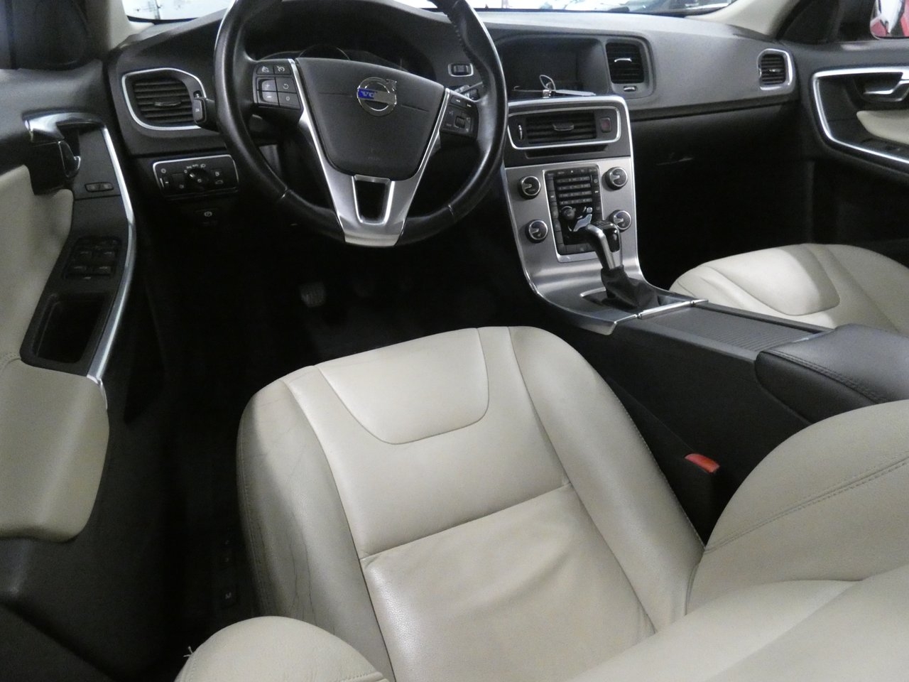 Volvo V60 2014, bild 7/10
