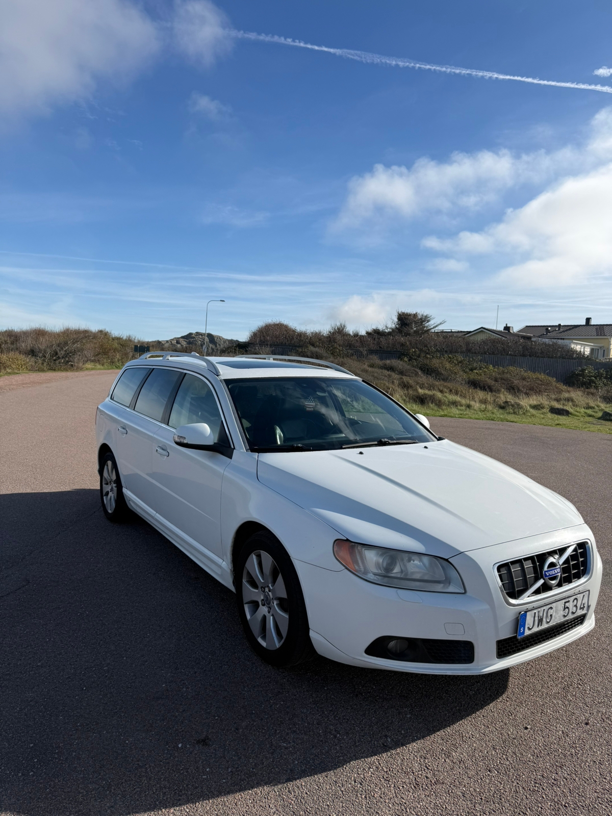Volvo V70 2.5T Summum 2010, bild 2/8