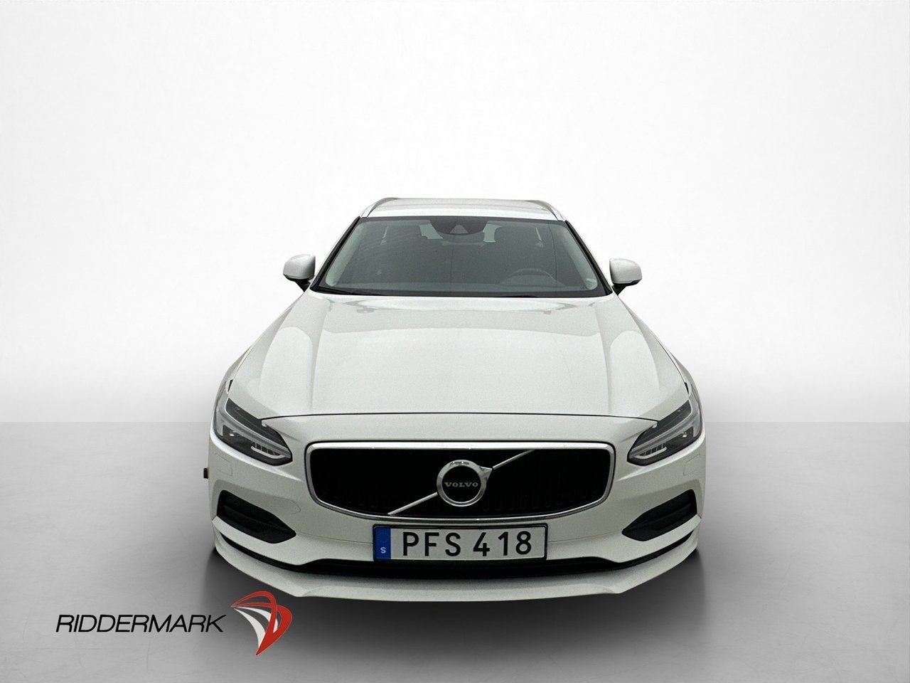 Volvo V90 2019, photo 2/10