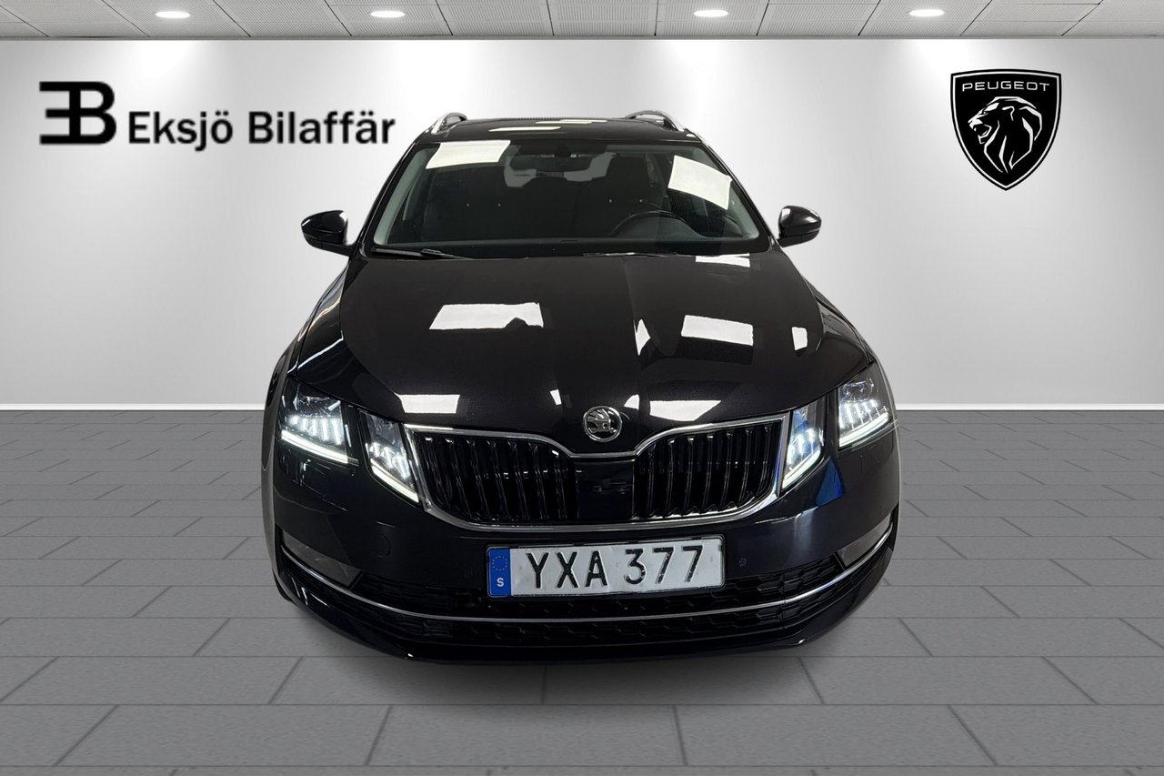 Skoda Octavia 2019, bild 2/10