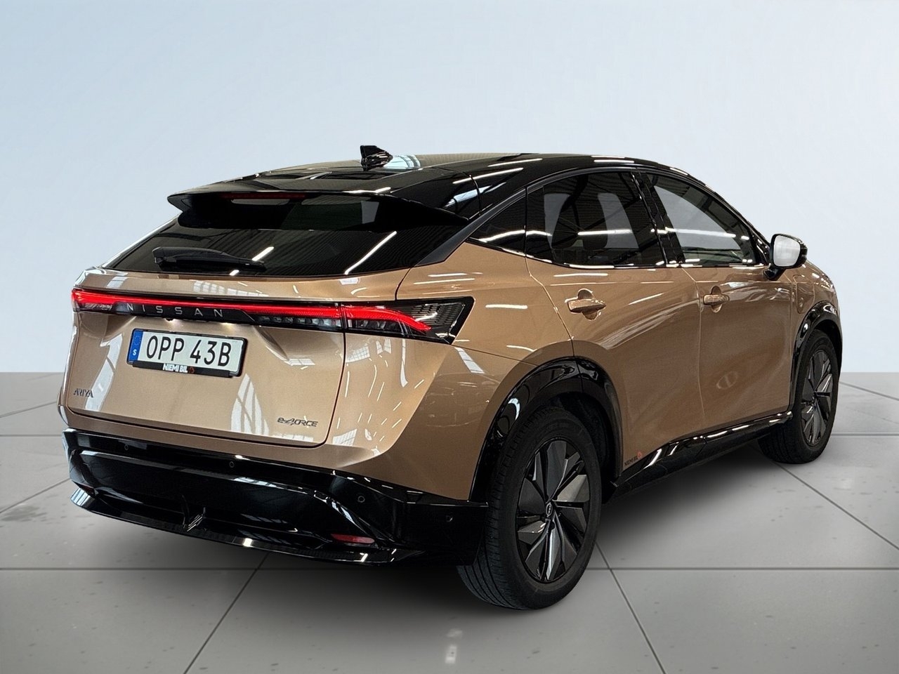 Nissan Ariya 2024, bild 6/10