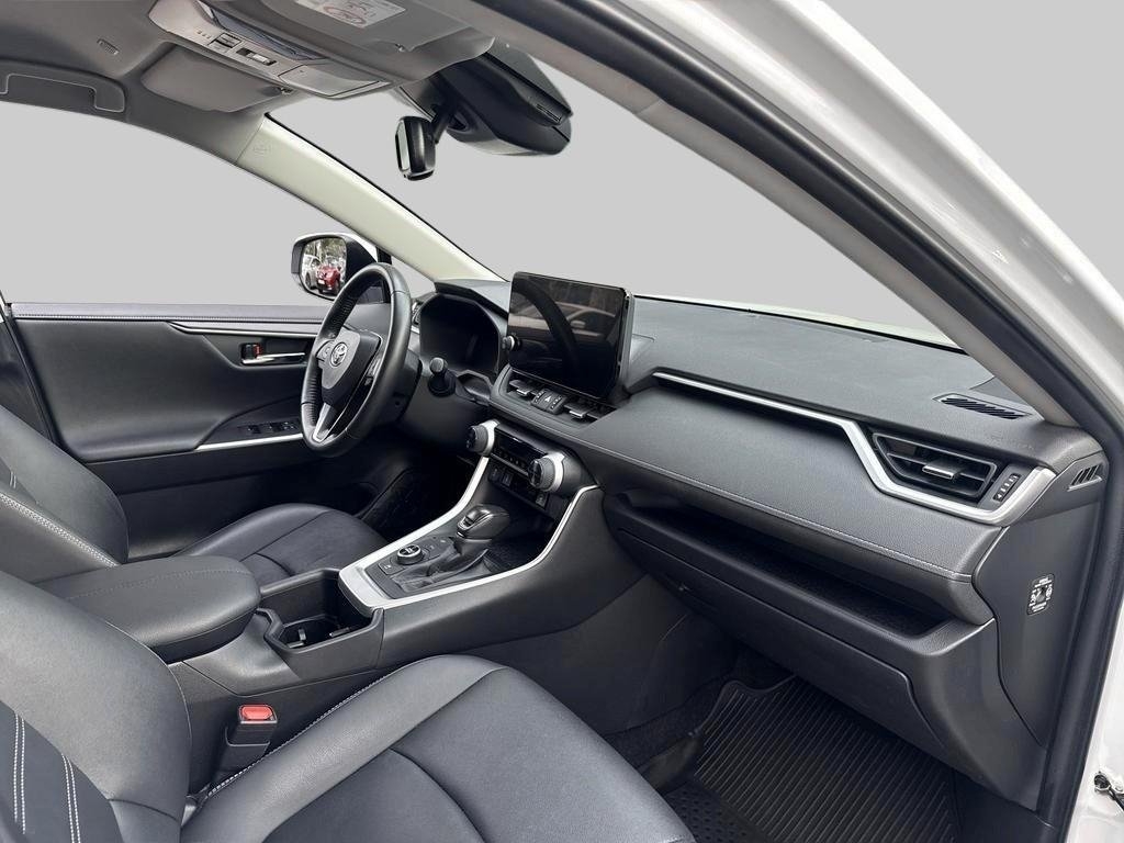 Toyota RAV4 2023, bild 7/10