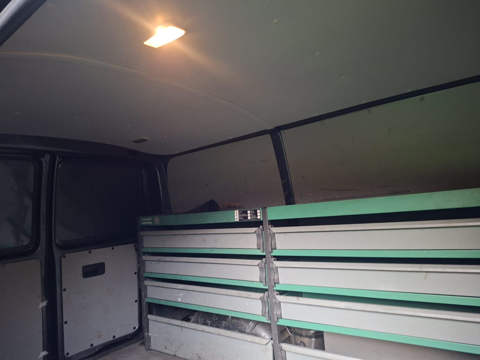 Volkswagen Transporter 2017, bild 3/9