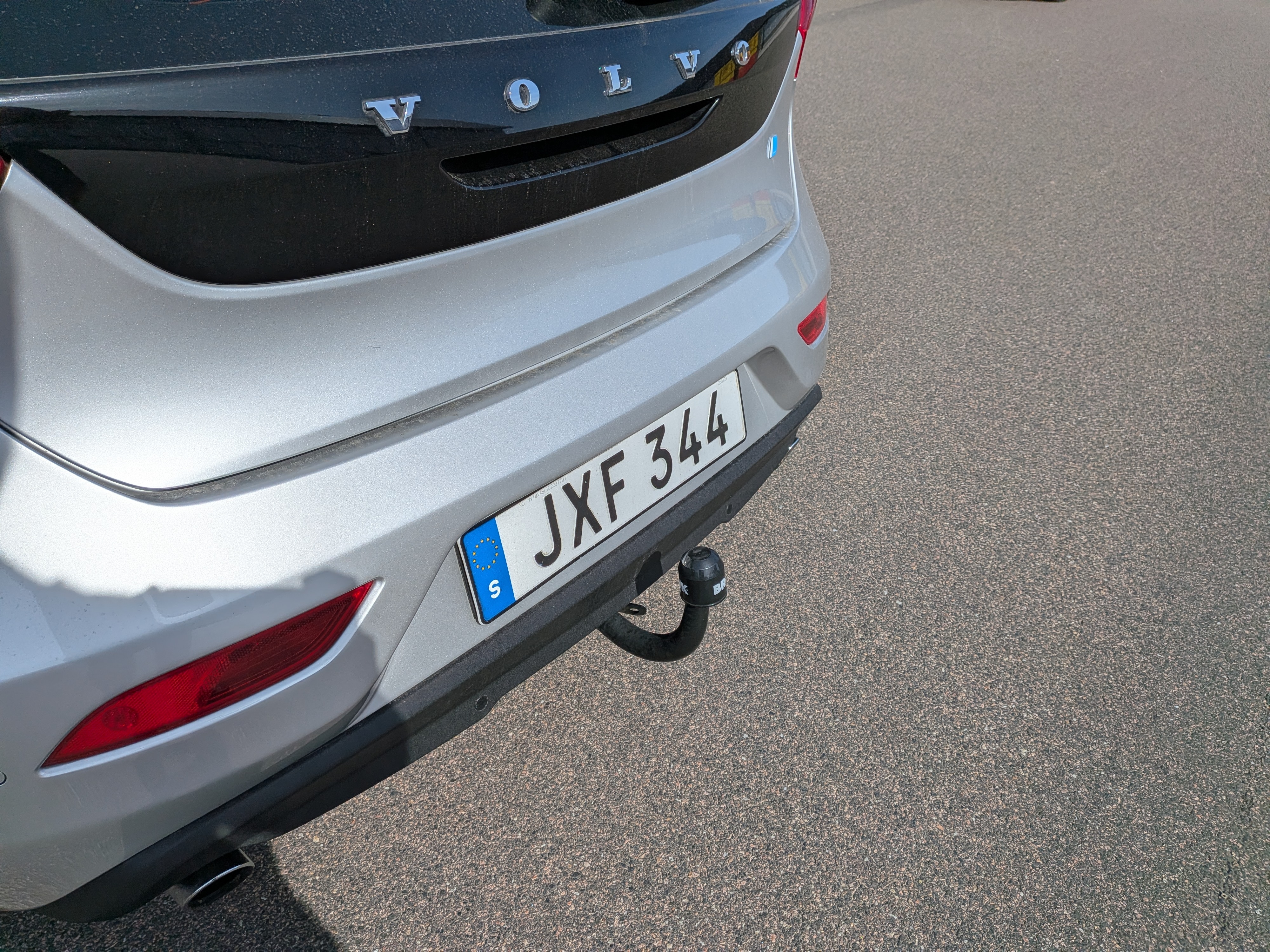 Volvo V40 2016, photo 5/8