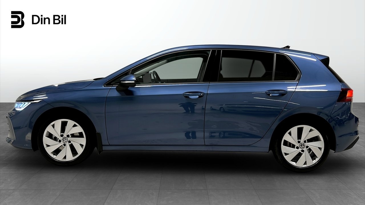 Volkswagen Golf 2025, bild 2/10