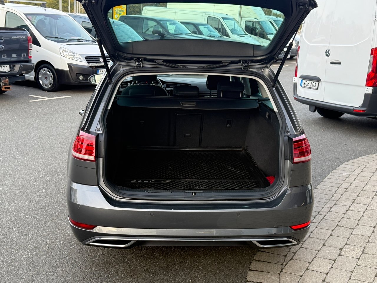 Volkswagen Golf 2017, kuva 6/10
