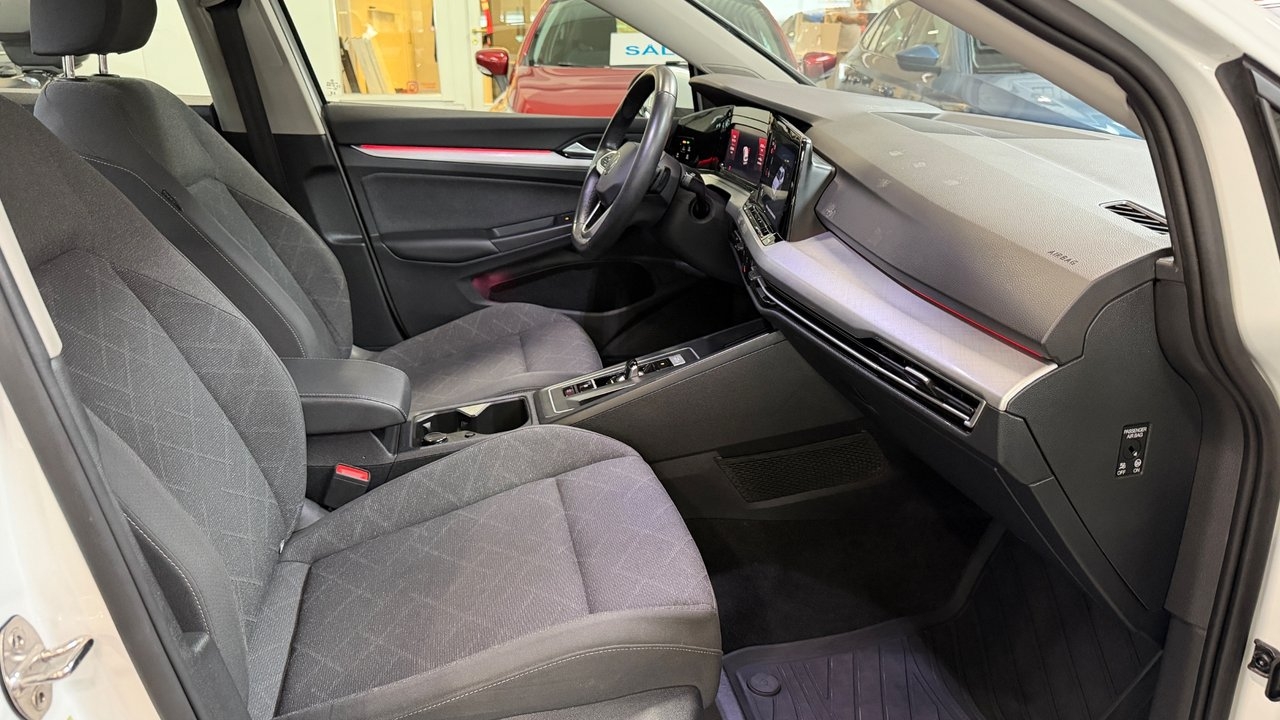 Volkswagen Golf 2024, bild 6/10