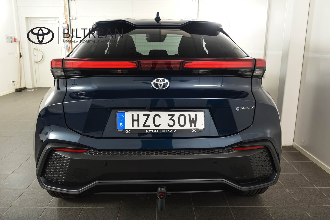 Toyota C-HR PHEV Style Teknikpaket Drag 2024, bild 5/10
