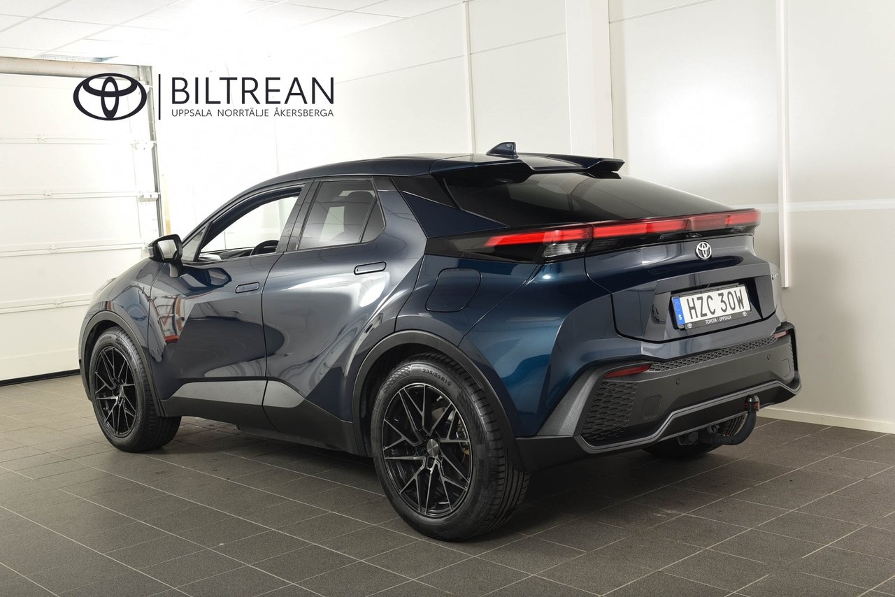 Toyota C-HR PHEV Style Teknikpaket Drag 2024, bild 3/10