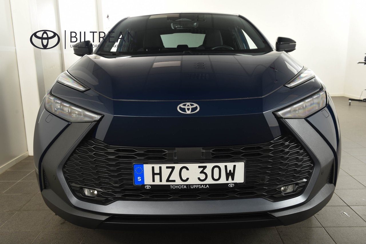 Toyota C-HR PHEV Style Teknikpaket Drag 2024, bild 4/10