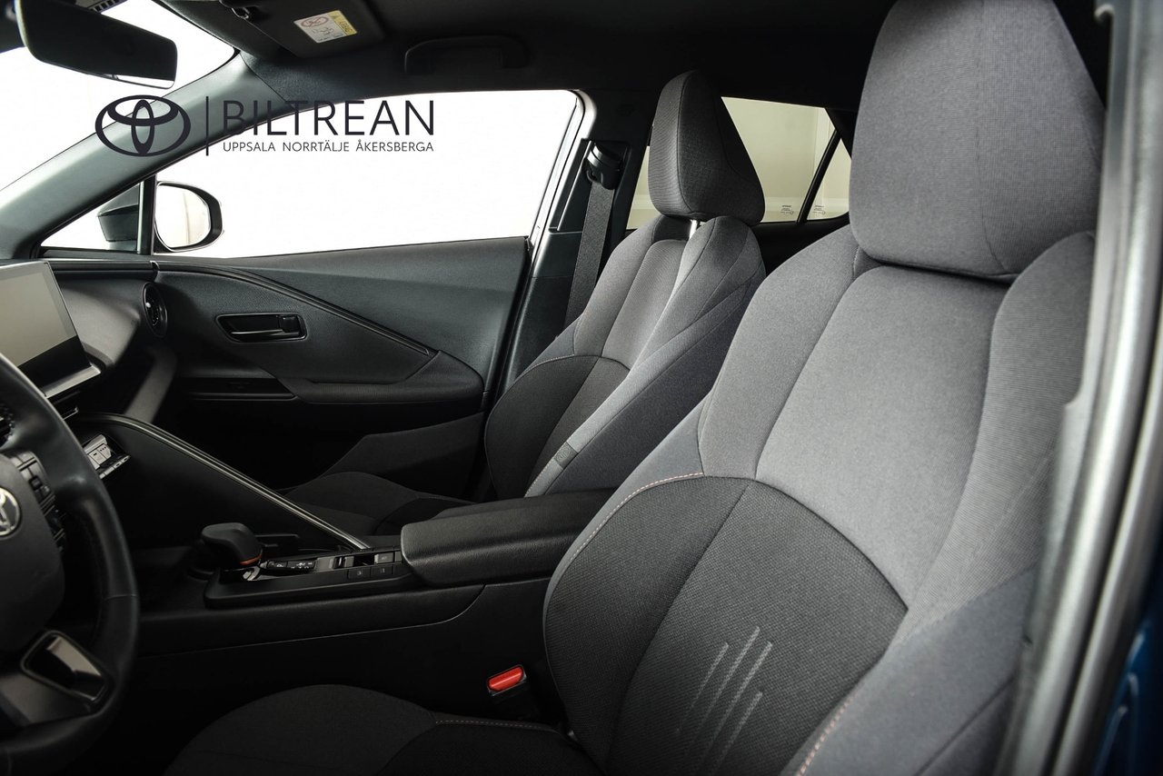 Toyota C-HR PHEV Style Teknikpaket Drag 2024, bild 7/10