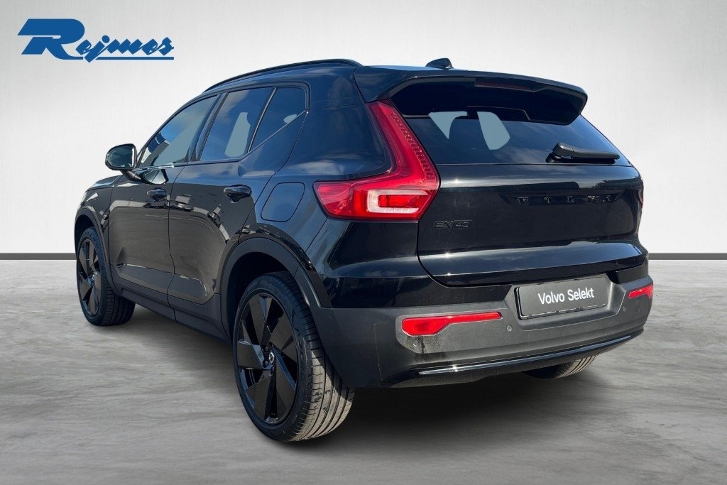 Volvo EX40 2025, bild 2/10