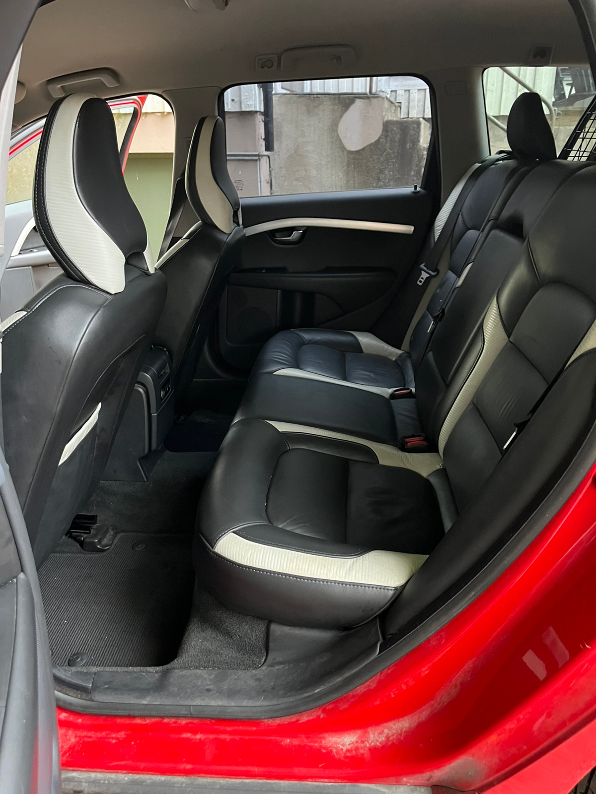 Volvo V70 2.4D Geartronic 2010, photo 6/10