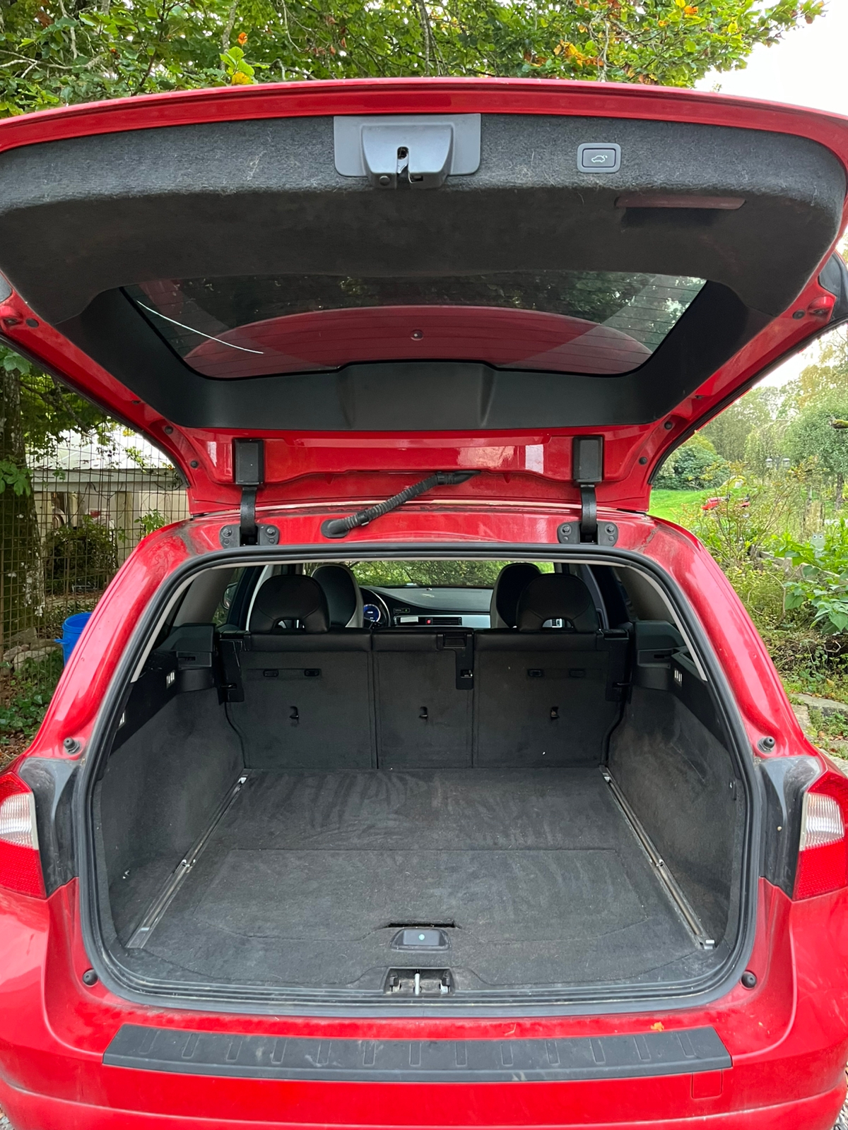 Volvo V70 2.4D Geartronic 2010, photo 5/10