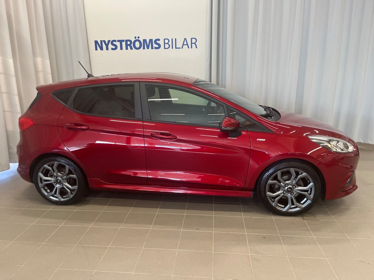 Ford Fiesta 2018, bild 3/10