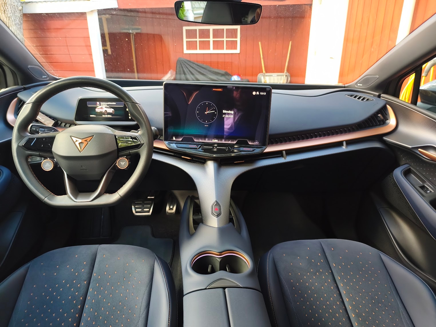 Cupra Tavascan 2024, bild 6/8