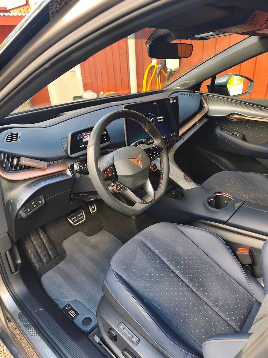 Cupra Tavascan 2024, bild 7/8