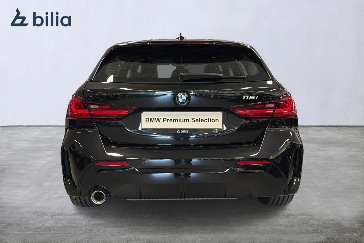 BMW 118 i M-Sport 2024, photo 4/10