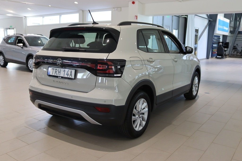 Volkswagen T-Cross TSI 95hk 2023, kuva 3/10