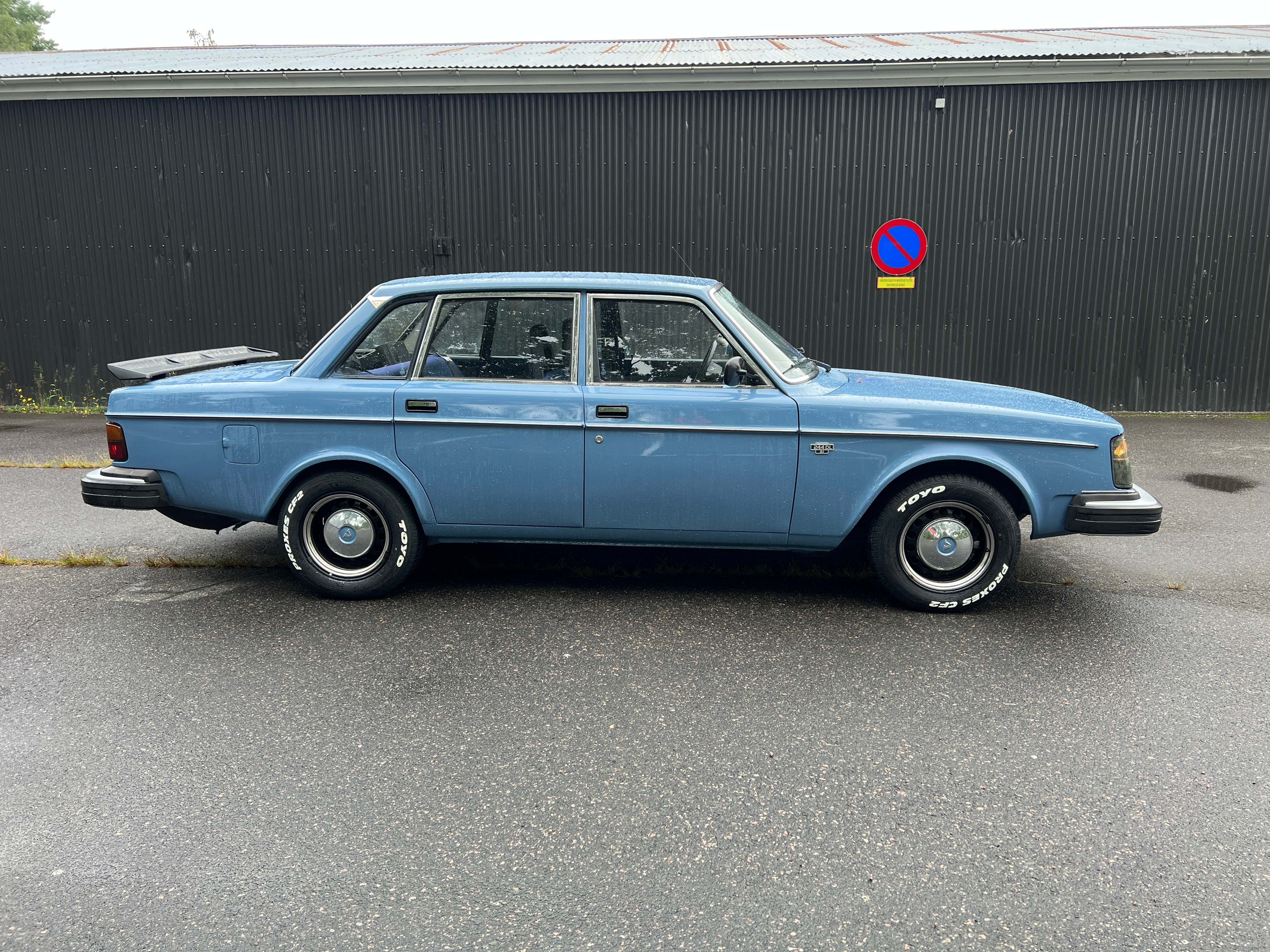 Volvo 244 2.1 Manuell 1979, bild 2/10