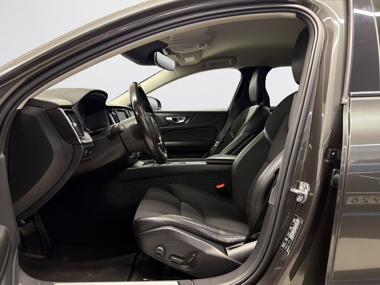 Volvo V60 Cross Country 2020, bild 7/10