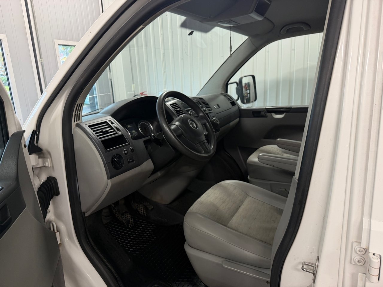 Volkswagen Transporter 2012, bild 5/10