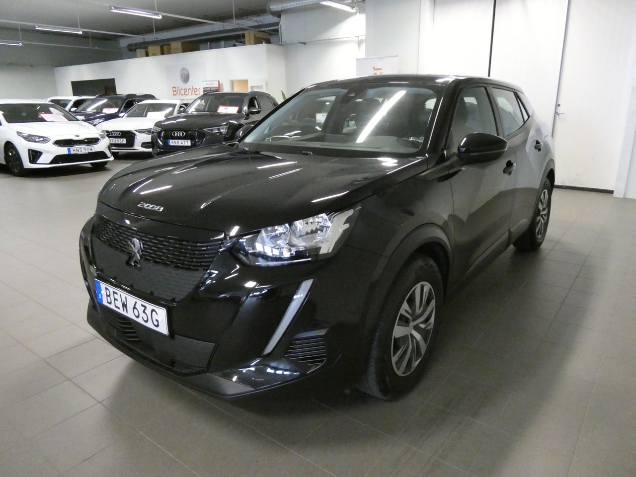 Peugeot 2008 1.2 PureTech 100 2021, photo 7/10