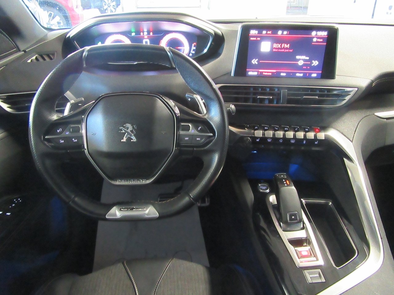 Peugeot 3008 1.6 THP 165 EAT GT-Line 2018, kuva 4/5