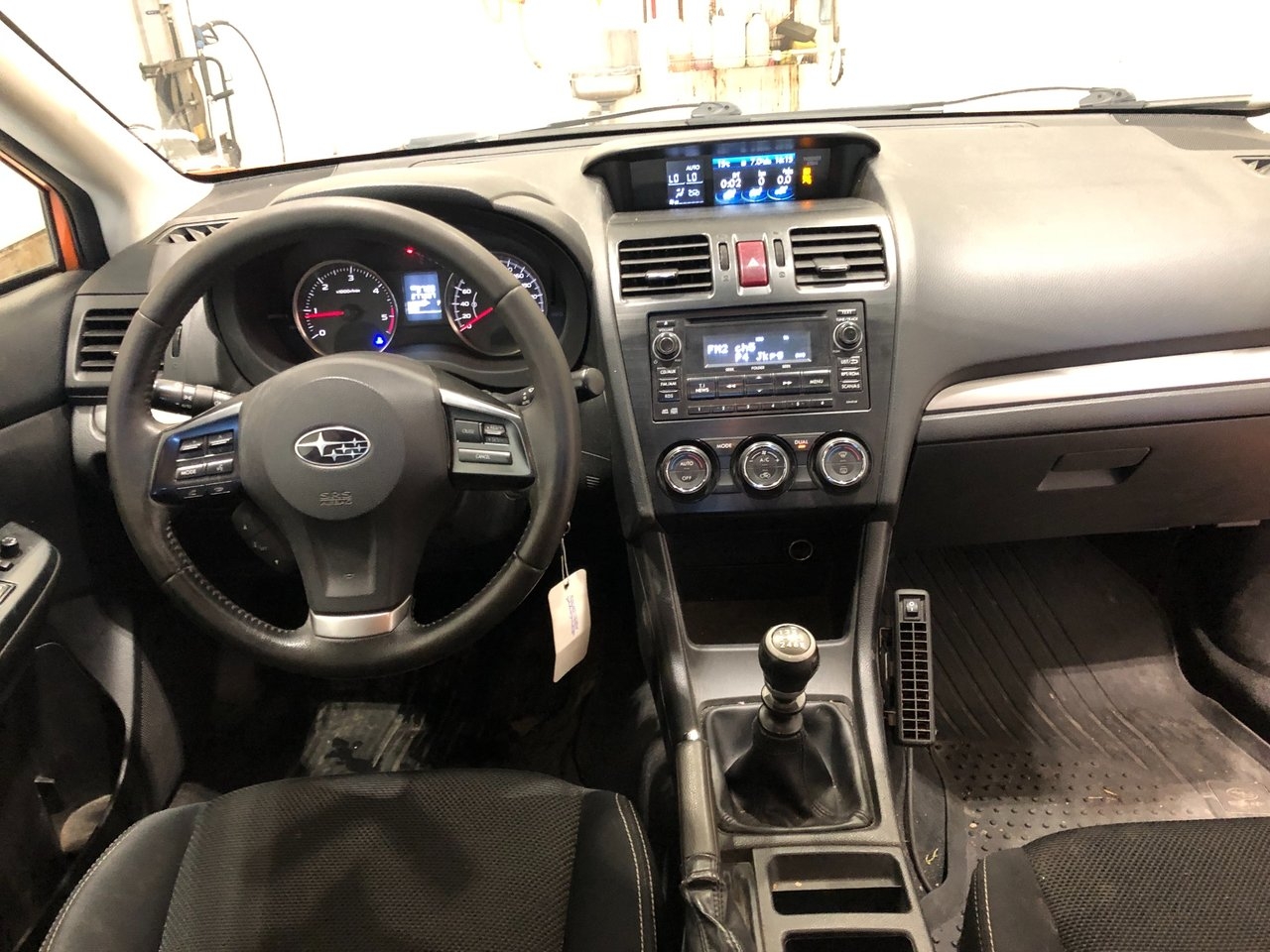 Subaru XV 2.0 4WD Euro 4 2012, photo 6/7