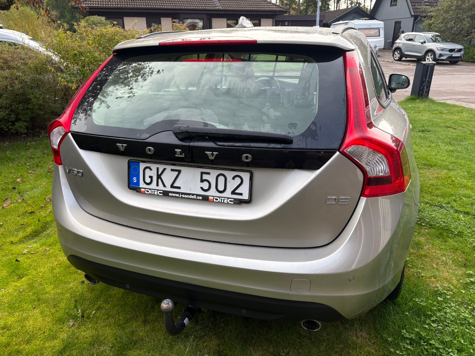 Volvo V60 D5 205HK MYCKET VÄLVÅRDAD 2011, bild 8/8