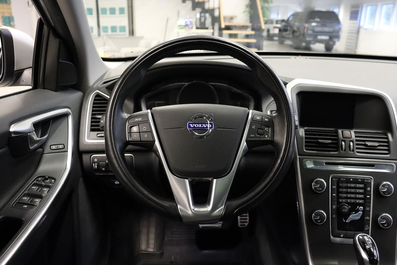 Volvo XC60 2014, kuva 7/10