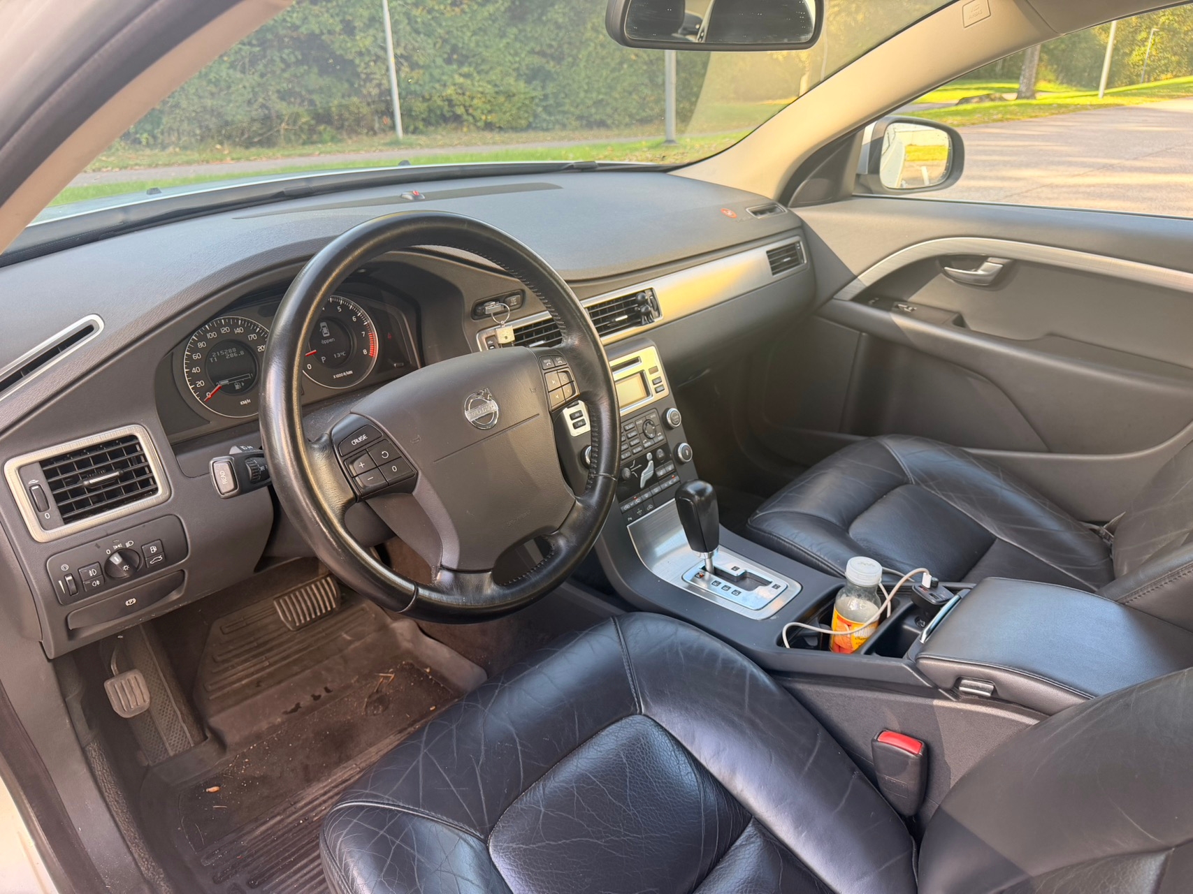 Volvo S80 2.5T Geartronic skinn 2007, bild 7/7