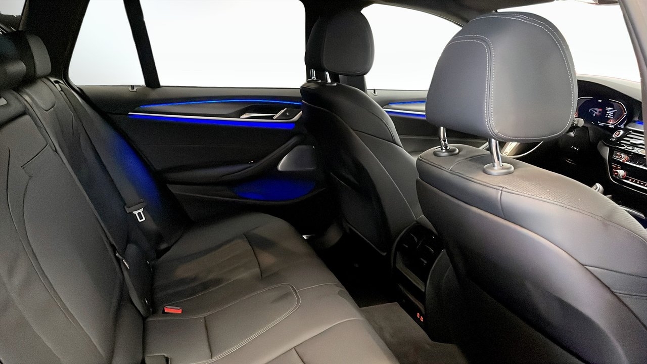 BMW 520 2022, photo 5/10