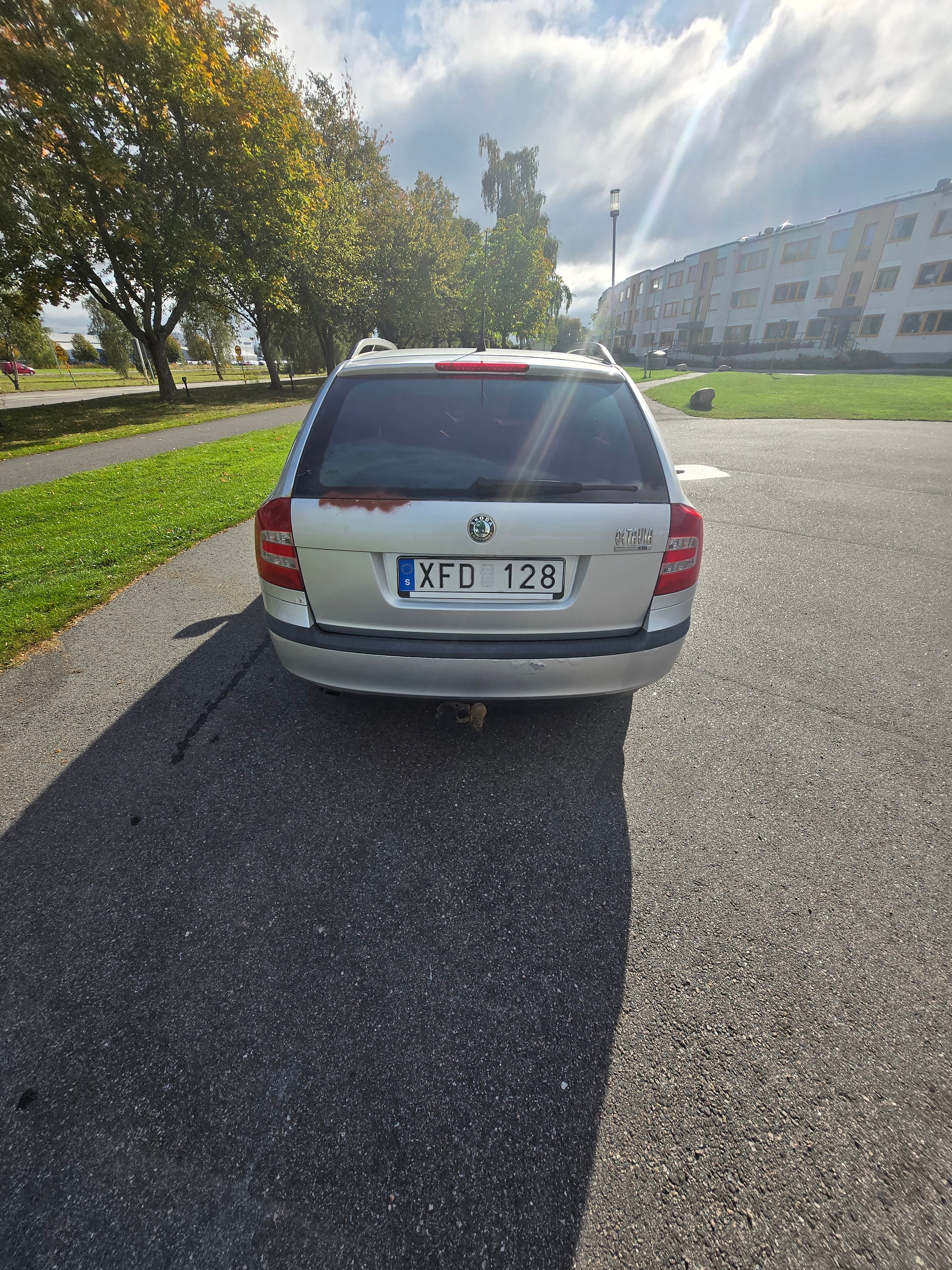 Skoda Octavia 1.6 FSI 2006, bild 4/6