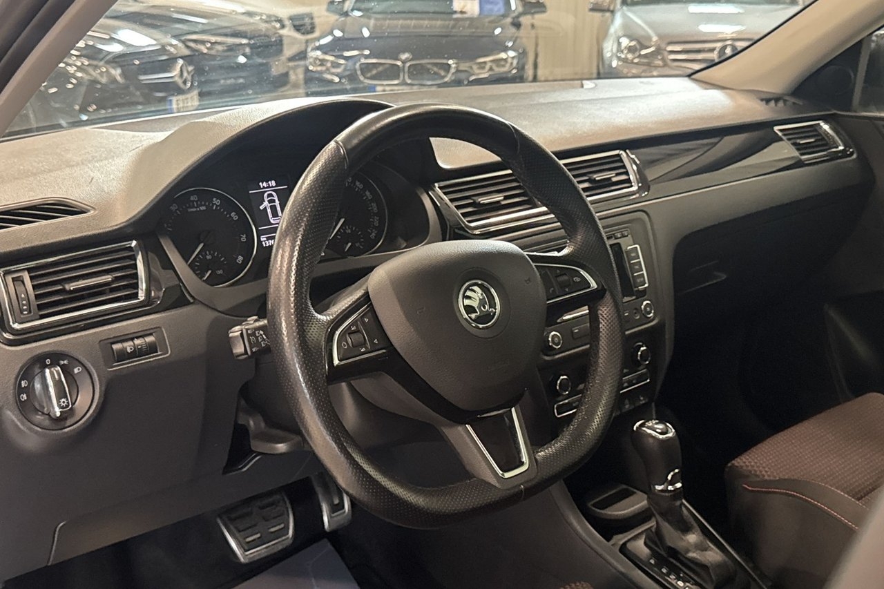 Skoda Rapid Spaceback 1.4 TSI Style Plus 2015, photo 7/10