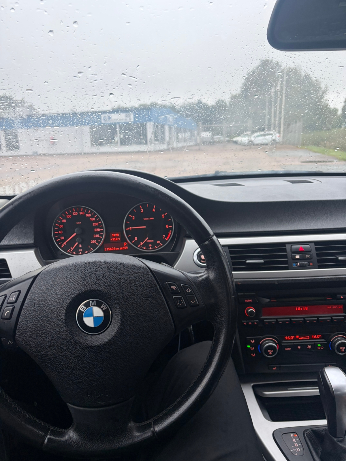 BMW 320 i Sedan Automatisk 2007, kuva 5/5