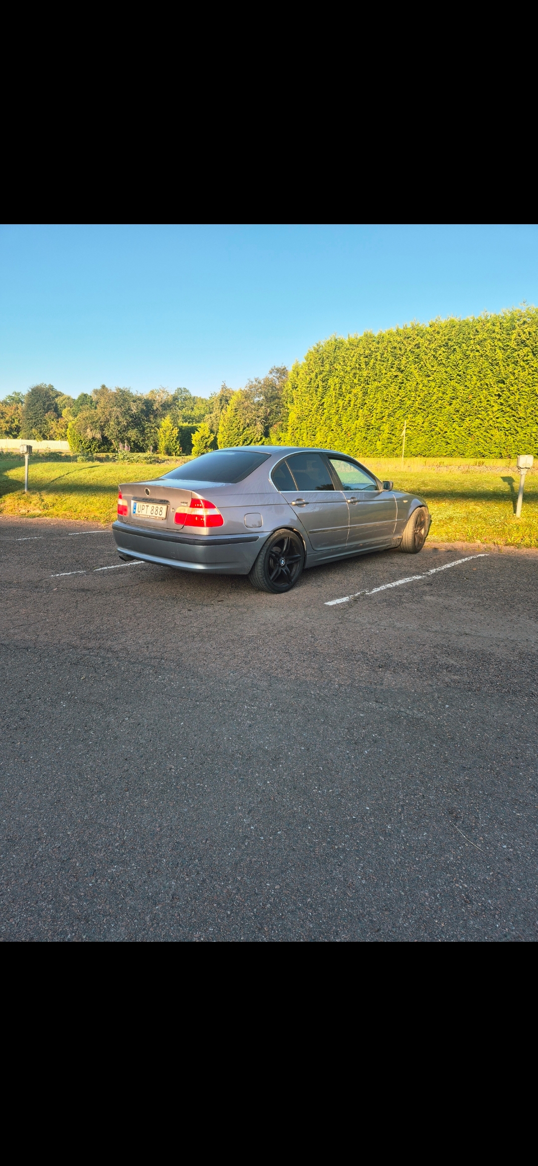 BMW 320 i Sedan Automatisk 2004, photo 2/5
