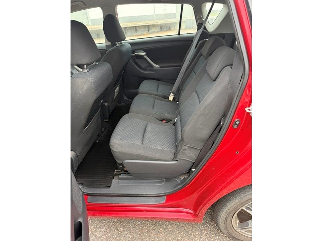 Toyota Verso 2.0 D-4D Manuell, 126hk 2010, bild 7/9