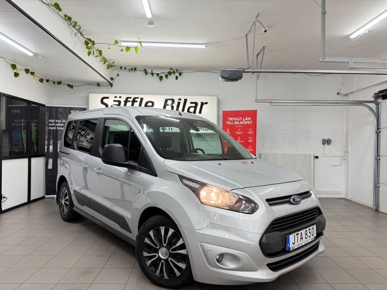 Ford Tourneo Connect 1.6 TDCi 2015, photo 5/10