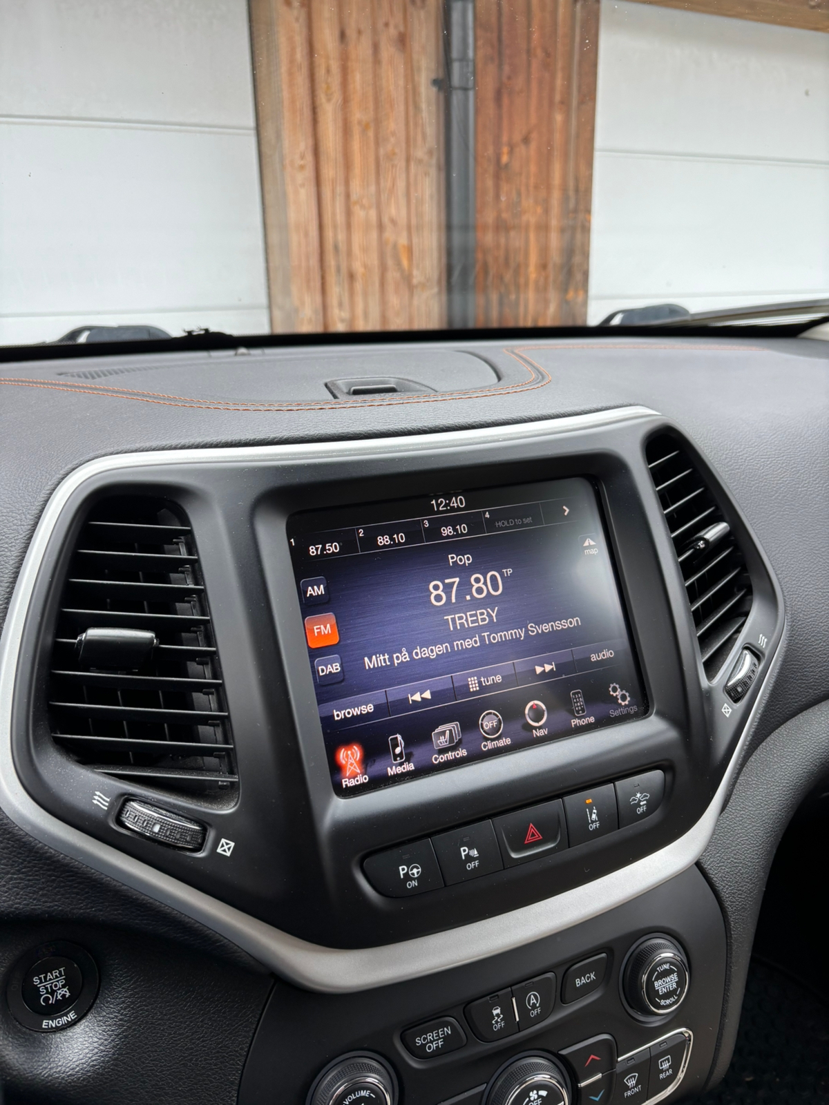 Jeep Cherokee 2.0 CRD 4WD Automatisk 2015, bild 8/8