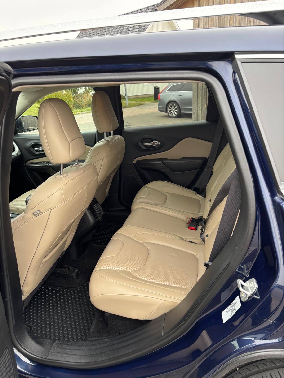 Jeep Cherokee 2.0 CRD 4WD Automatisk 2015, bild 6/8