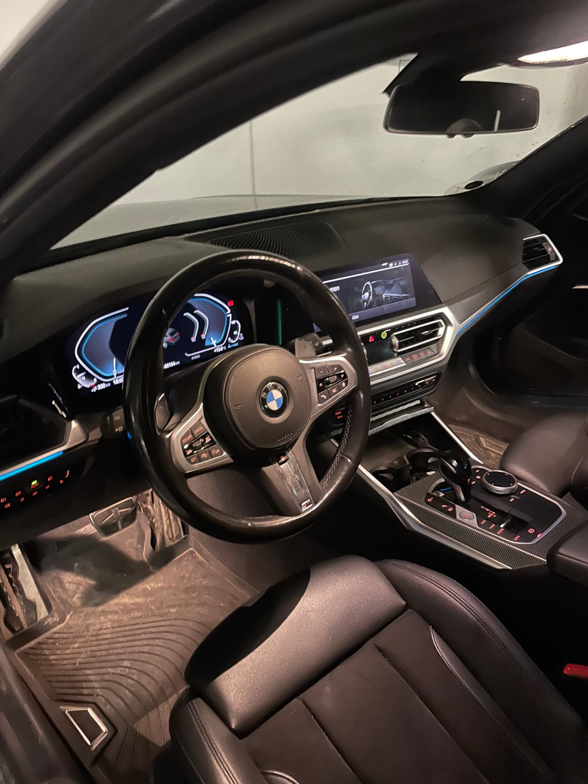 BMW 330 e xDrive Touring Steptronic 2021, photo 3/6