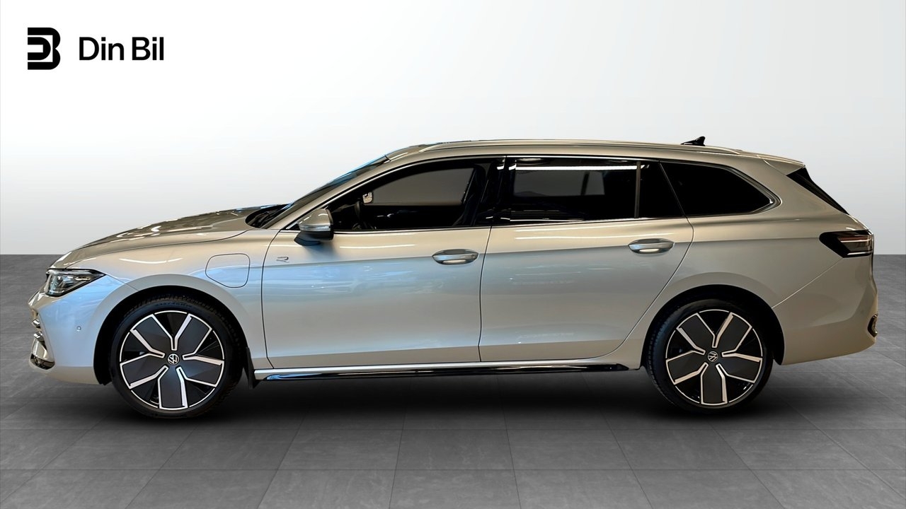 Volkswagen Passat 2026, bild 2/10